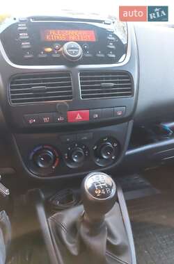 Грузовой фургон Fiat Doblo 2011 в 