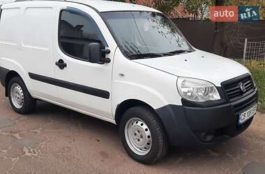 Вантажний фургон Fiat Doblo 2013 в Чернігові