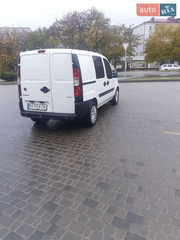 Минивэн Fiat Doblo 2008 в Кропивницком фото 3 Минивэн Fiat Doblo 2008 в Кропивницком
