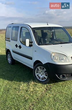 Минивэн Fiat Doblo 2007 в Остроге