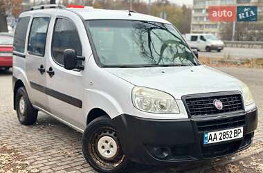 Мінівен Fiat Doblo 2011 в Києві