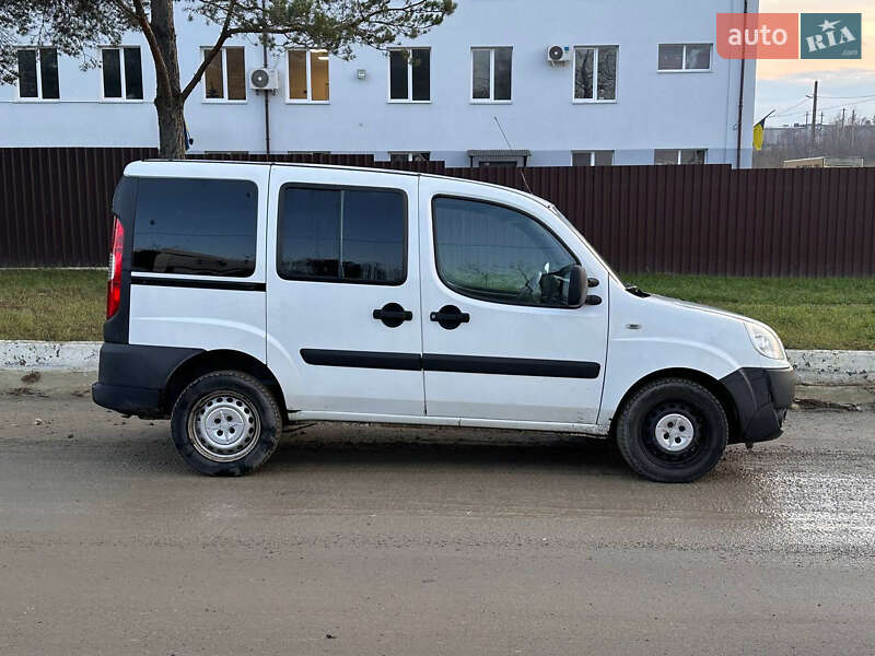 Минивэн Fiat Doblo 2015 в Львове фото 5 Минивэн Fiat Doblo 2015 в Львове