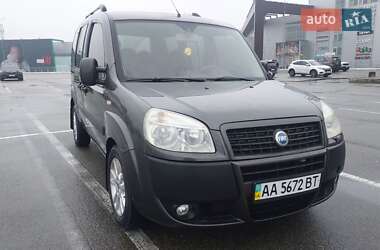 Мінівен Fiat Doblo 2006 в Києві