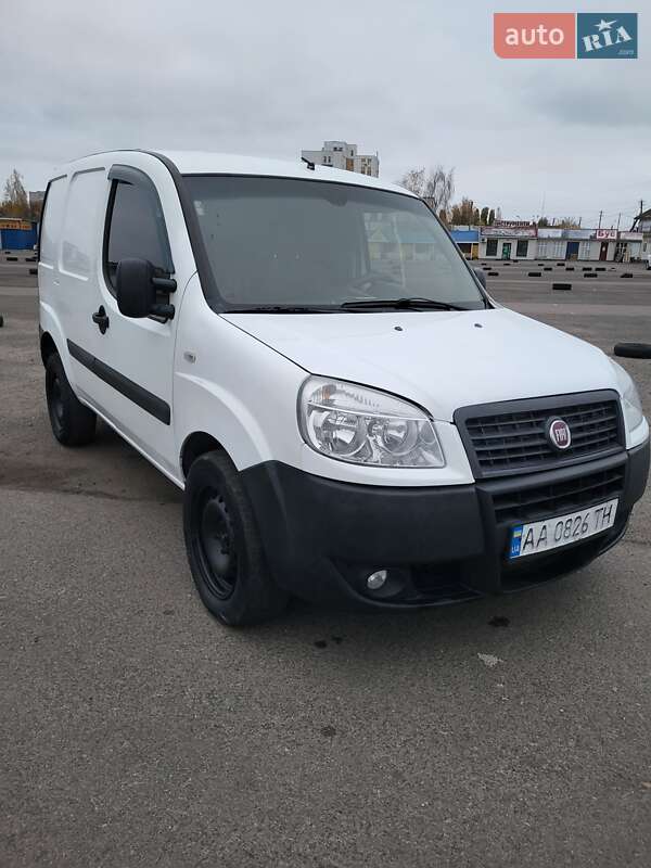Fiat Doblo 2013