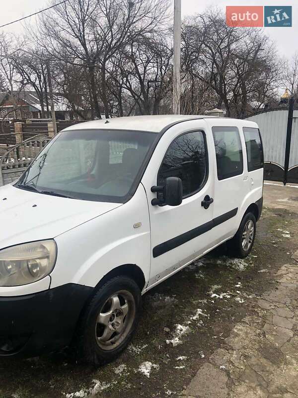 Минивэн Fiat Doblo 2007 в Ивано-Франковске