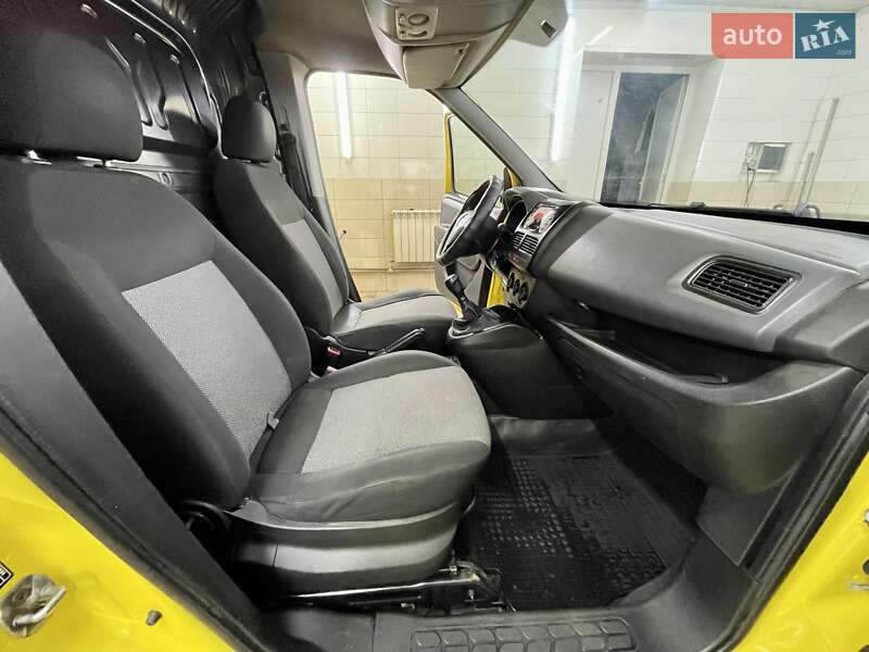 Грузовой фургон Fiat Doblo 2011 в Сумах фото 26 Грузовой фургон Fiat Doblo 2011 в Сумах
