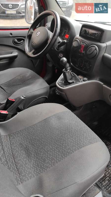 Минивэн Fiat Doblo 2006 в Хмельницком фото 5 Минивэн Fiat Doblo 2006 в Хмельницком