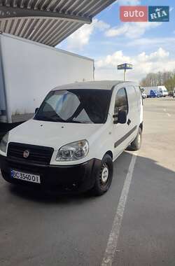 Вантажний фургон Fiat Doblo 2009 в Львові