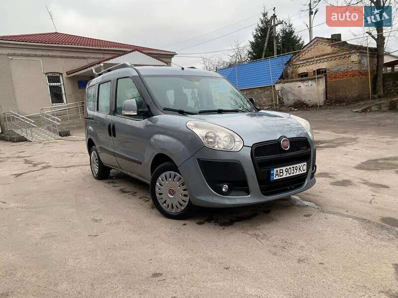 Минивэн Fiat Doblo 2010 в Виннице