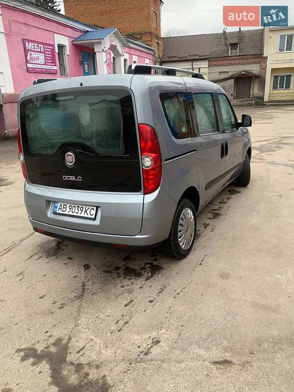 Минивэн Fiat Doblo 2010 в Виннице