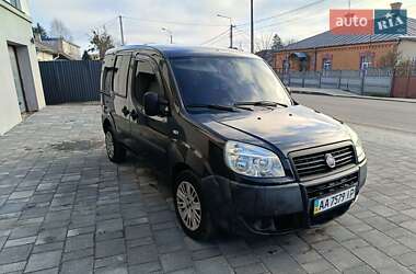 Минивэн Fiat Doblo 2009 в Остроге