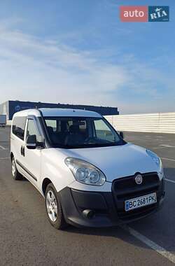 Минивэн Fiat Doblo 2012 в 