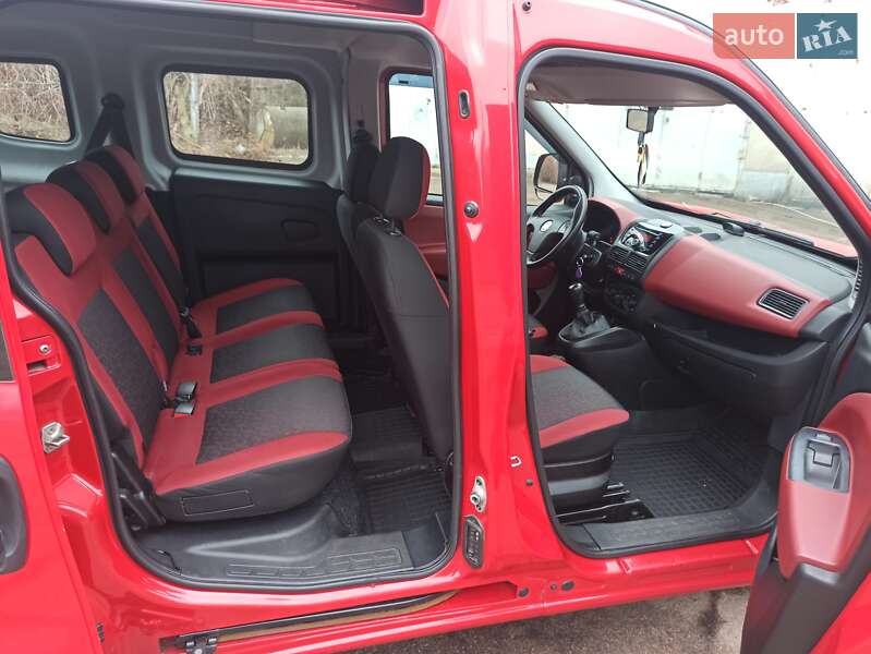 Минивэн Fiat Doblo 2010 в Житомире фото 8 Минивэн Fiat Doblo 2010 в Житомире