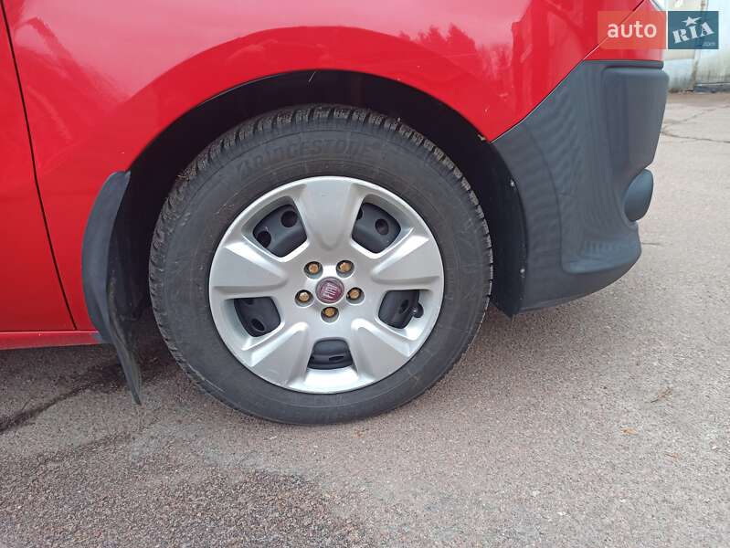 Минивэн Fiat Doblo 2010 в Житомире фото 21 Минивэн Fiat Doblo 2010 в Житомире