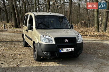Минивэн Fiat Doblo 2012 в 