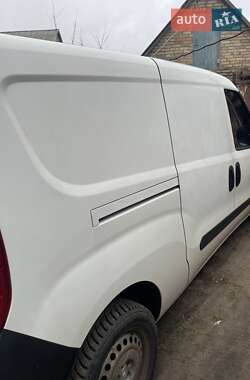 Вантажопасажирський фургон Fiat Doblo 2013 в 