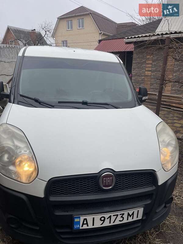 Fiat Doblo 2013