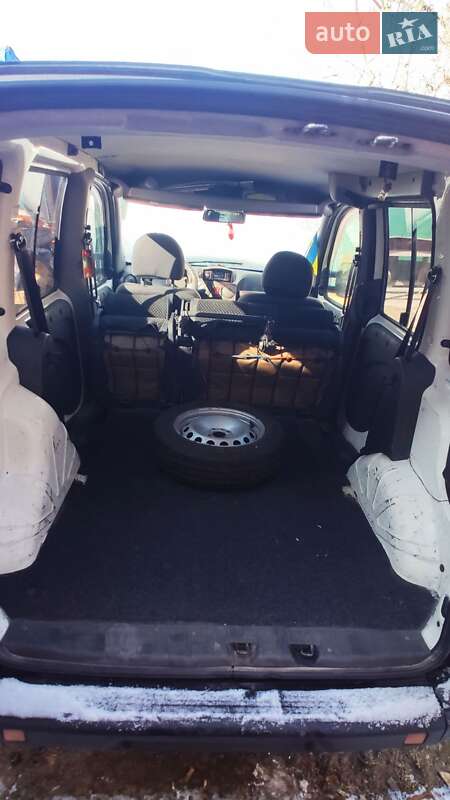 Минивэн Fiat Doblo 2008 в Виннице
