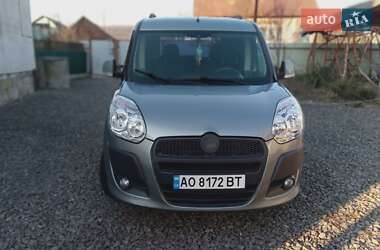 Минивэн Fiat Doblo 2012 в Хусте