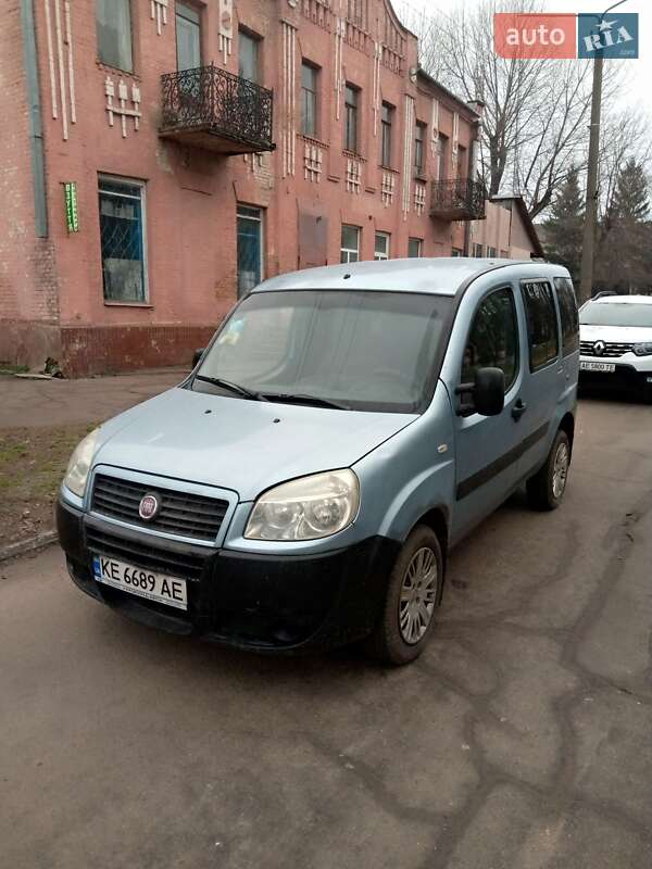 Минивэн Fiat Doblo 2006 в Верхнеднепровске