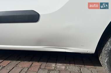 Вантажний фургон Fiat Doblo 2018 в 