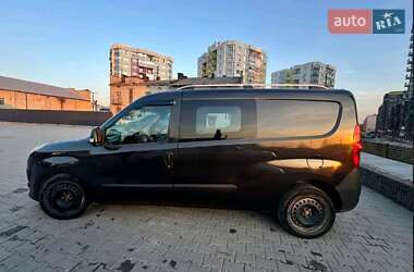 Минивэн Fiat Doblo 2012 в 