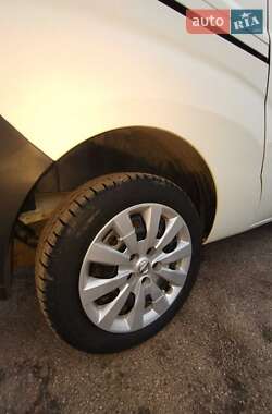 Вантажний фургон Fiat Doblo 2011 в 