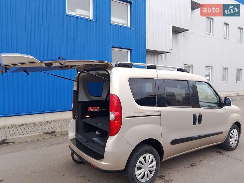 Минивэн Fiat Doblo 2010 в Ковеле