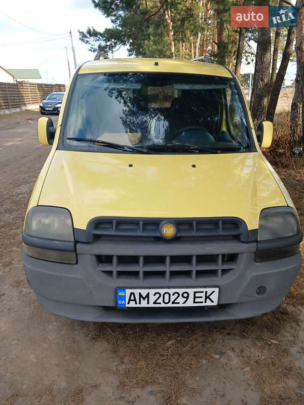 Грузовой фургон Fiat Doblo 2003 в 
