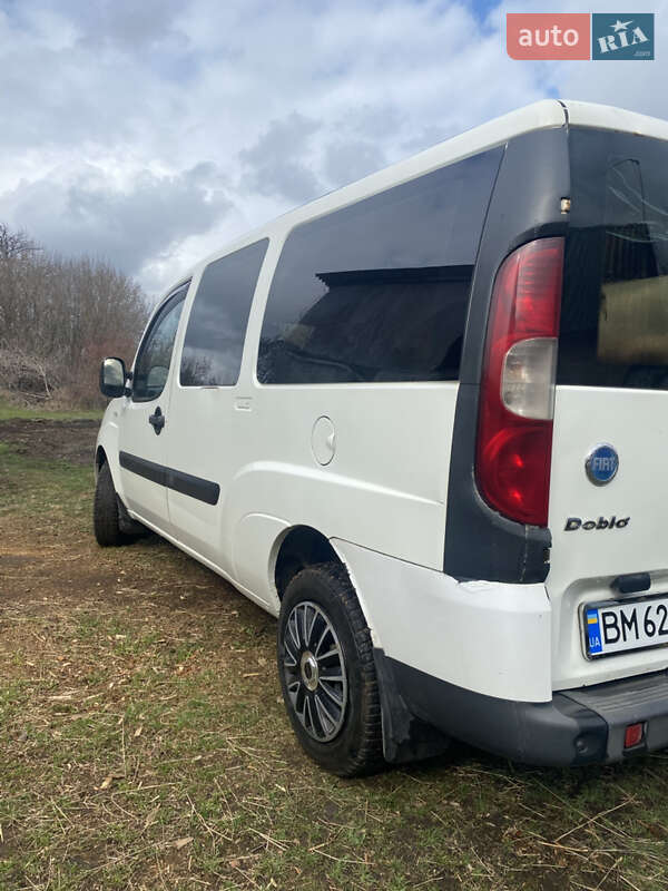 Минивэн Fiat Doblo 2007 в Тростянце