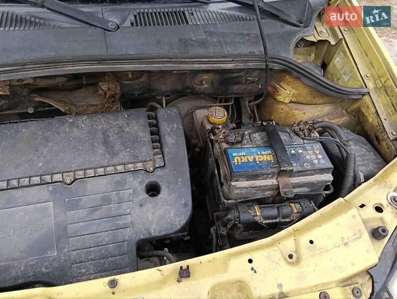 Минивэн Fiat Doblo 2006 в Макарове