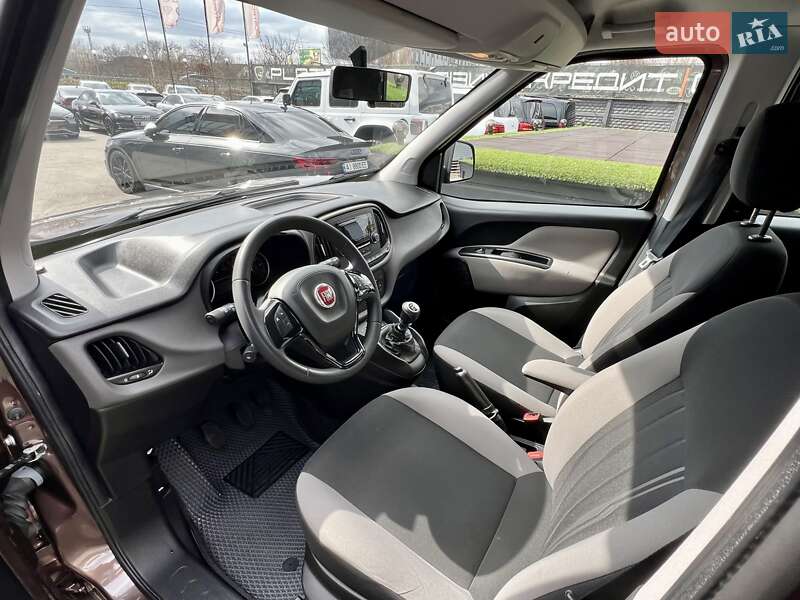 Минивэн Fiat Doblo 2019 в Киеве фото 24 Минивэн Fiat Doblo 2019 в Киеве