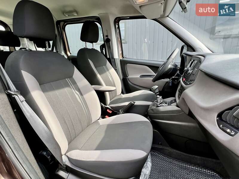 Минивэн Fiat Doblo 2019 в Киеве фото 45 Минивэн Fiat Doblo 2019 в Киеве