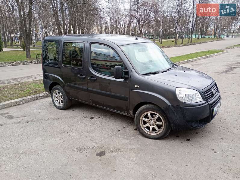 Минивэн Fiat Doblo 2012 в Харькове