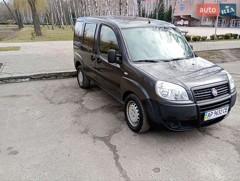 Минивэн Fiat Doblo 2012 в Харькове
