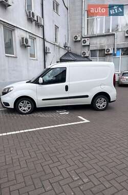 Грузовой фургон Fiat Doblo 2015 в 
