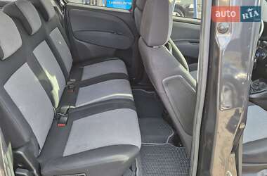 Минивэн Fiat Doblo 2011 в 