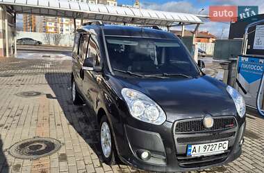 Минивэн Fiat Doblo 2011 в 