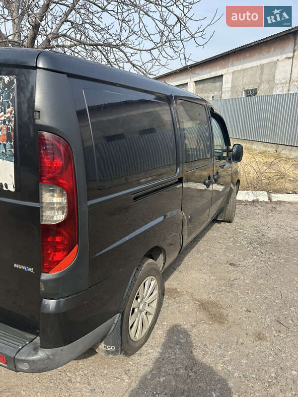 Минивэн Fiat Doblo 2006 в Одессе