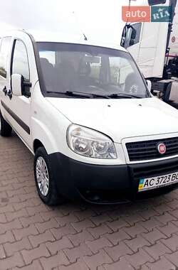 Мінівен Fiat Doblo 2009 в 
