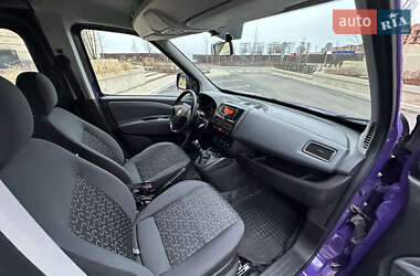 Минивэн Fiat Doblo 2011 в 