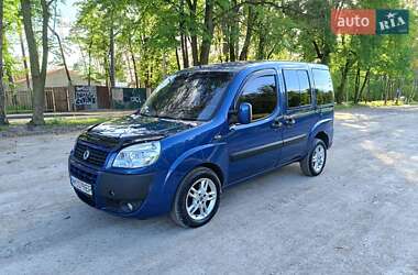 Мінівен Fiat Doblo 2007 в Києві