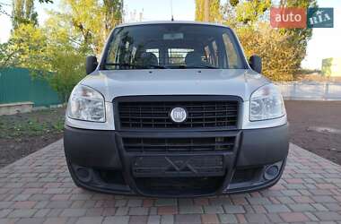 Мінівен Fiat Doblo 2011 в 