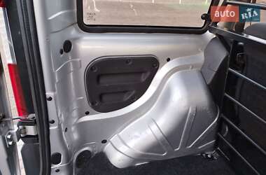 Мінівен Fiat Doblo 2011 в 