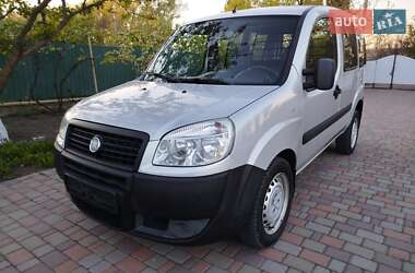 Мінівен Fiat Doblo 2011 в 