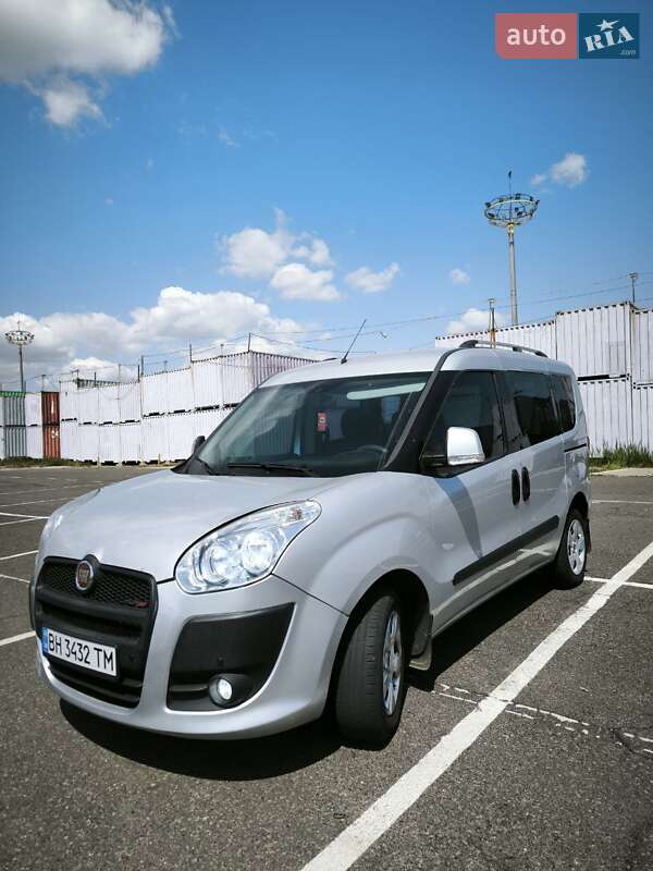 Fiat Doblo 2012