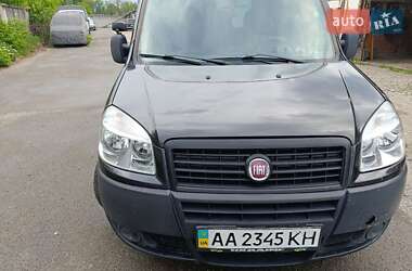 Минивэн Fiat Doblo 2010 в 