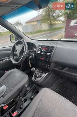 Вантажний фургон Fiat Doblo 2012 в 