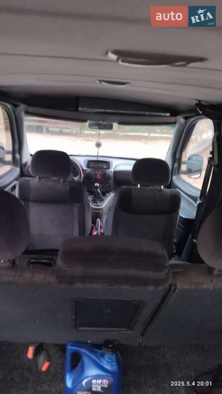 Минивэн Fiat Doblo 2005 в Рудки