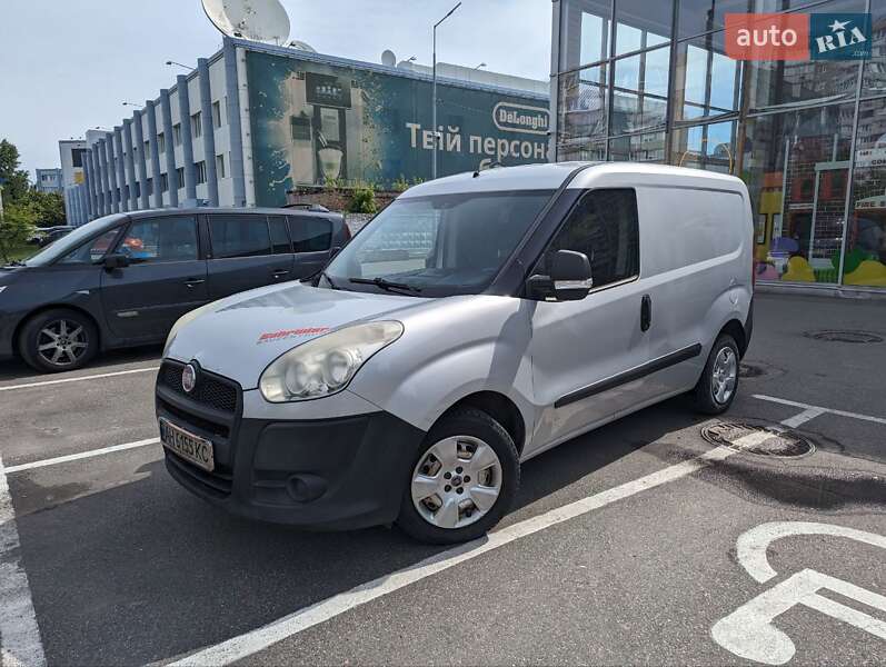 Fiat Doblo 2012